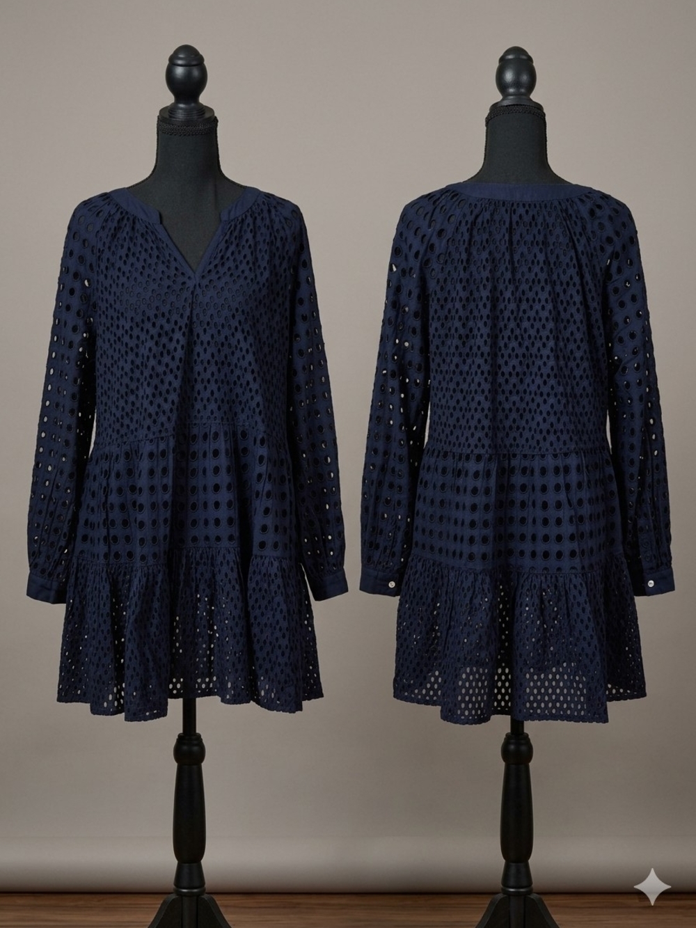 Dotti Size L Women’s Navy Eyelet Tiered Long-Sleeve Cover Up Dress.  Exc Cond